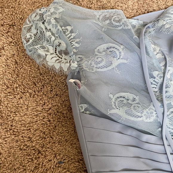 JJ House formal dress - Picture 5 of 10